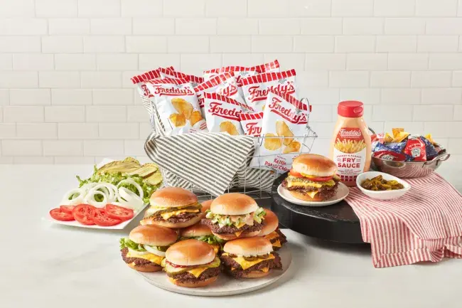 Catering - Deluxe Burger Bar