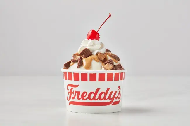 Freddy's Reeses Royale frozen custard sundae