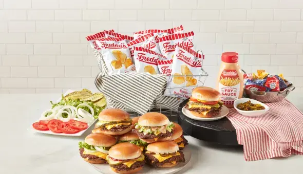 Catering - Deluxe Burger Bar